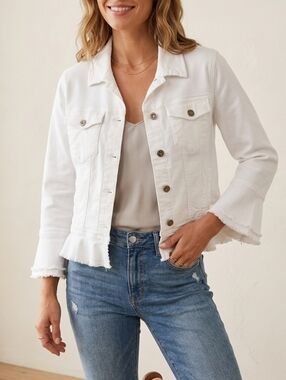 YEST White Stretchy Fringe Jean Jacket Cotton Blend Size 10 Ptp 20" L 22"